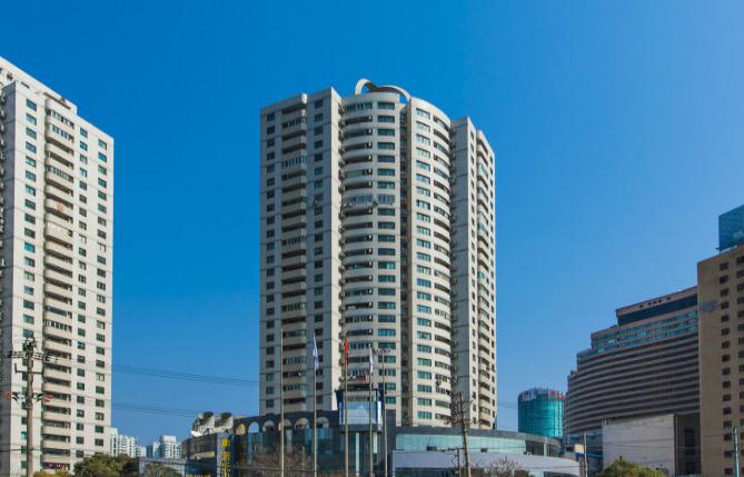 上海華苑大廈：徐家匯商圈核心，交通便利
