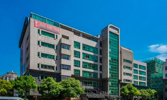 上海寶輕大廈：現(xiàn)代化裝修，一流商務服務