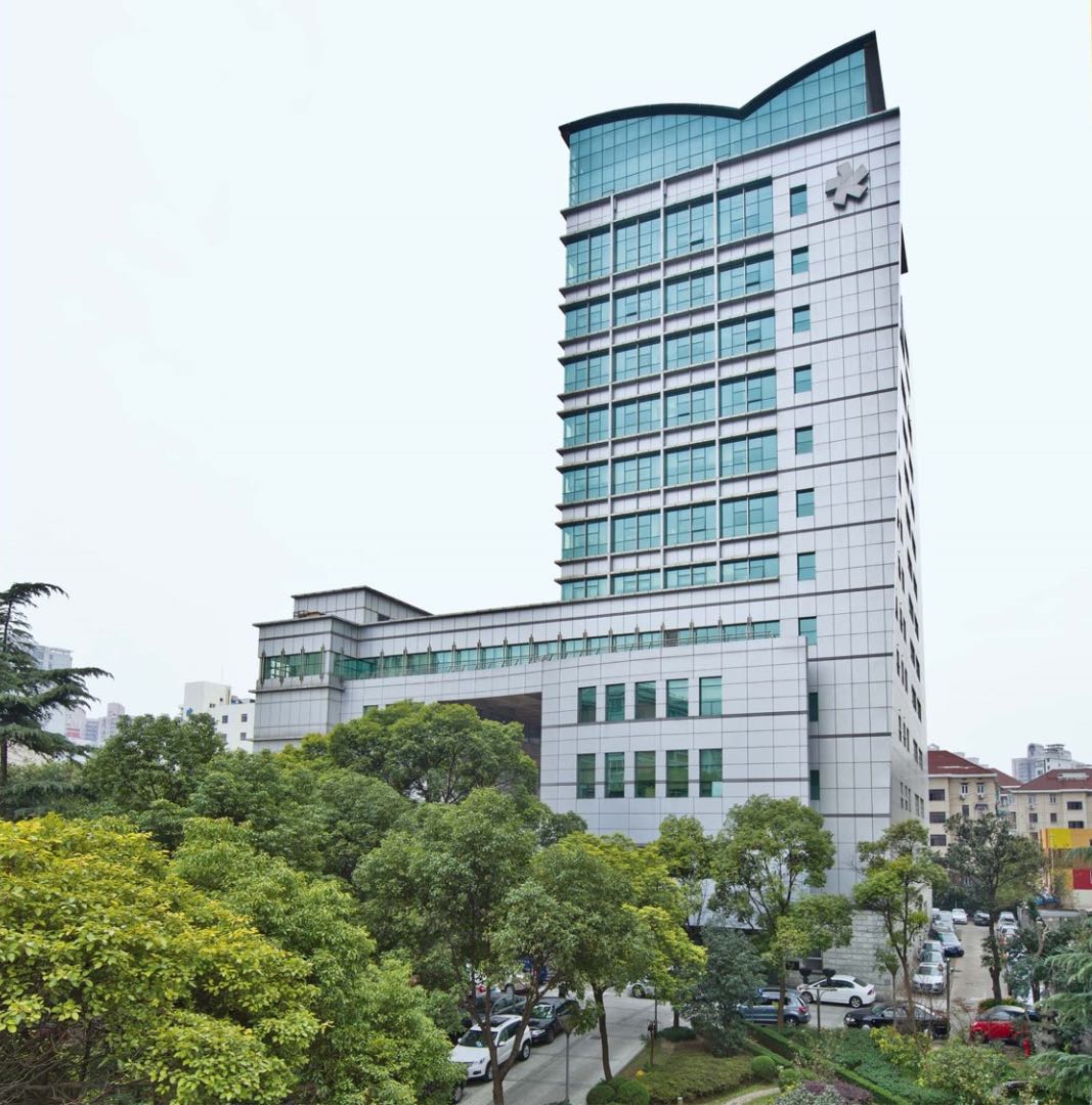 上海長(zhǎng)寧區(qū)中山公園5-7元寫(xiě)字樓招商，靈活辦公新選擇