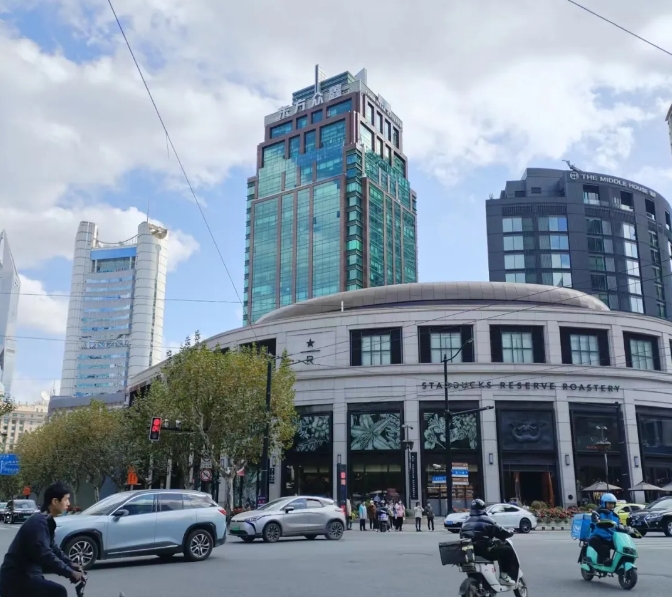上海靜安區(qū)南京西路7-9元寫字樓，招商盛啟，共筑商務(wù)輝煌！